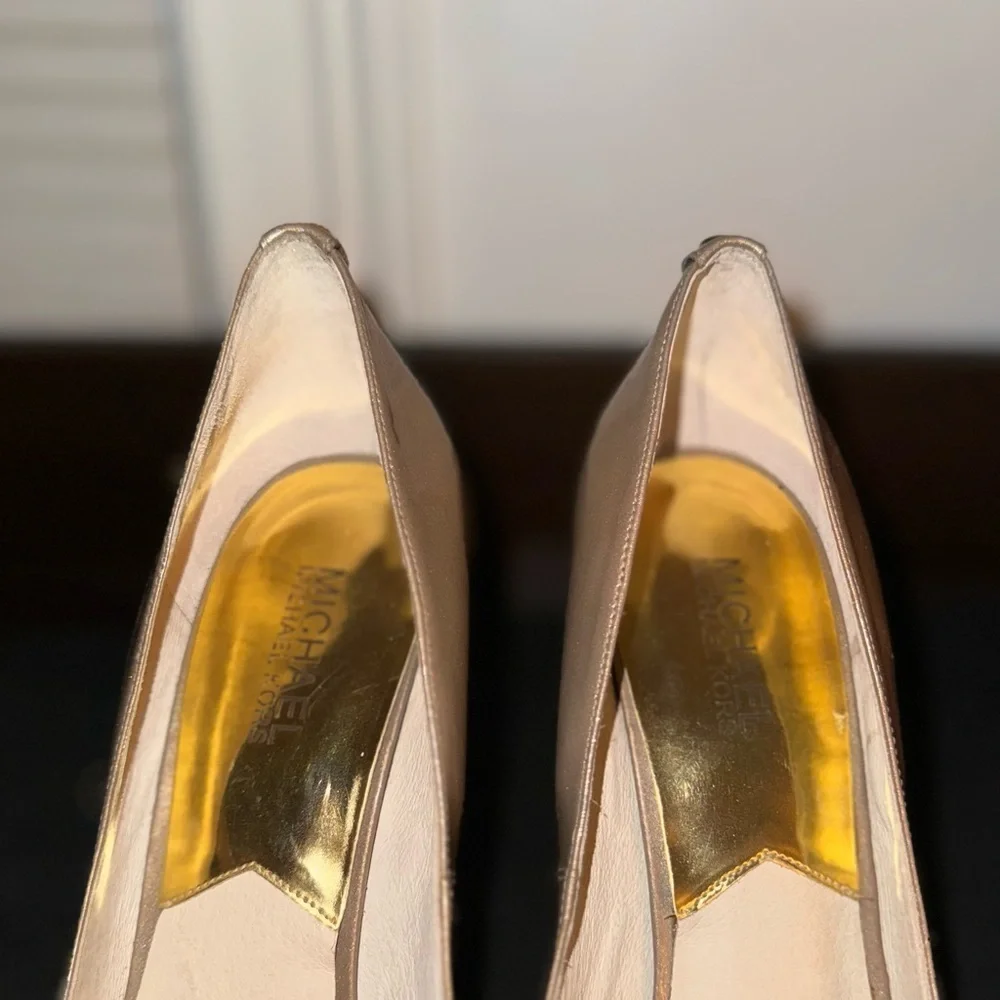 Michael Kors Gold Peep Toe Heels EUC